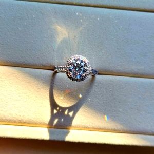 Solid 14k gold 2ct lab round diamond ring with side lab diamond